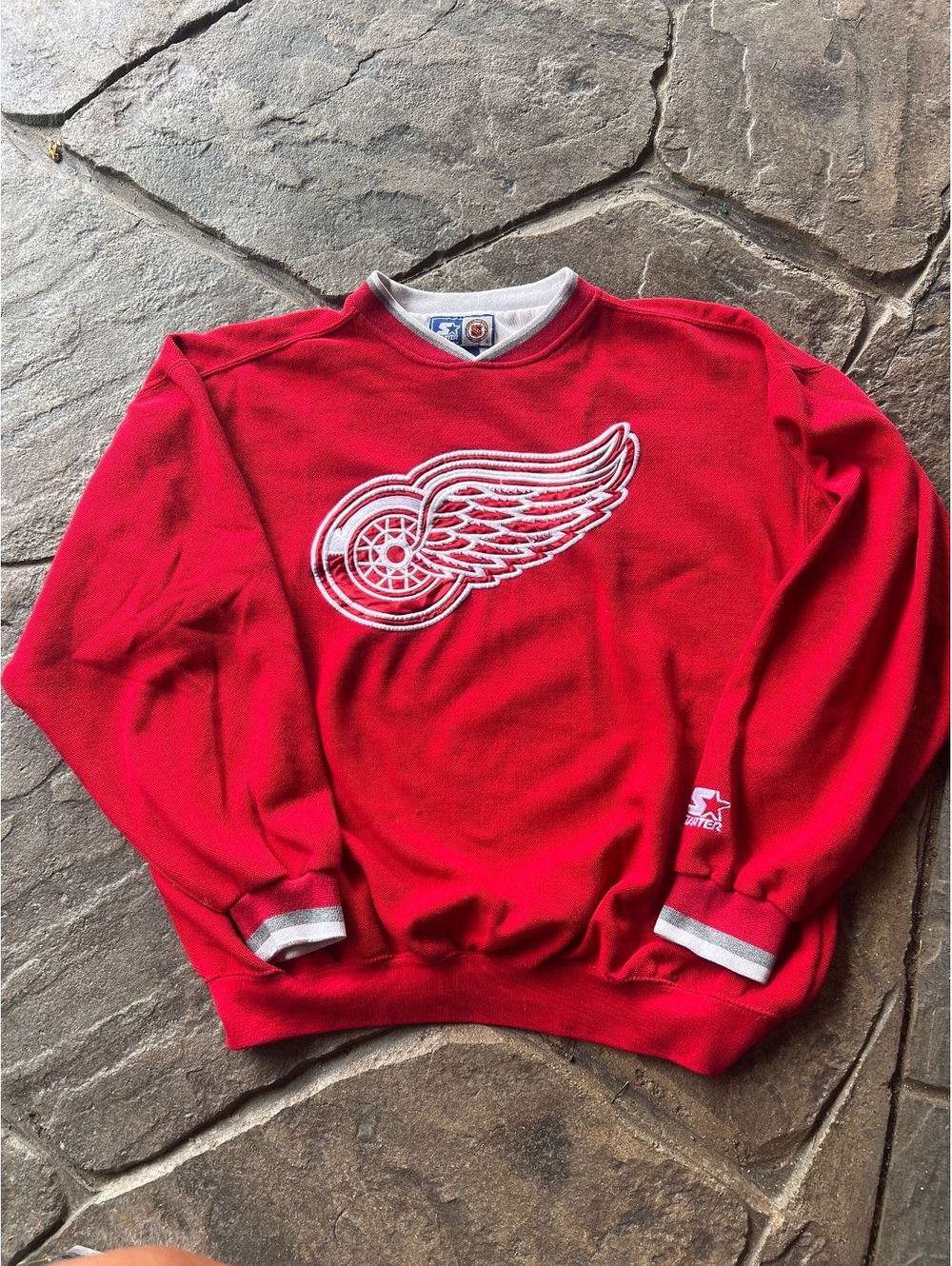 vintage NHL detroit redwings crewneck sweater